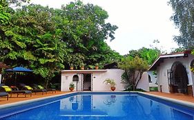 Hacienda Escondida